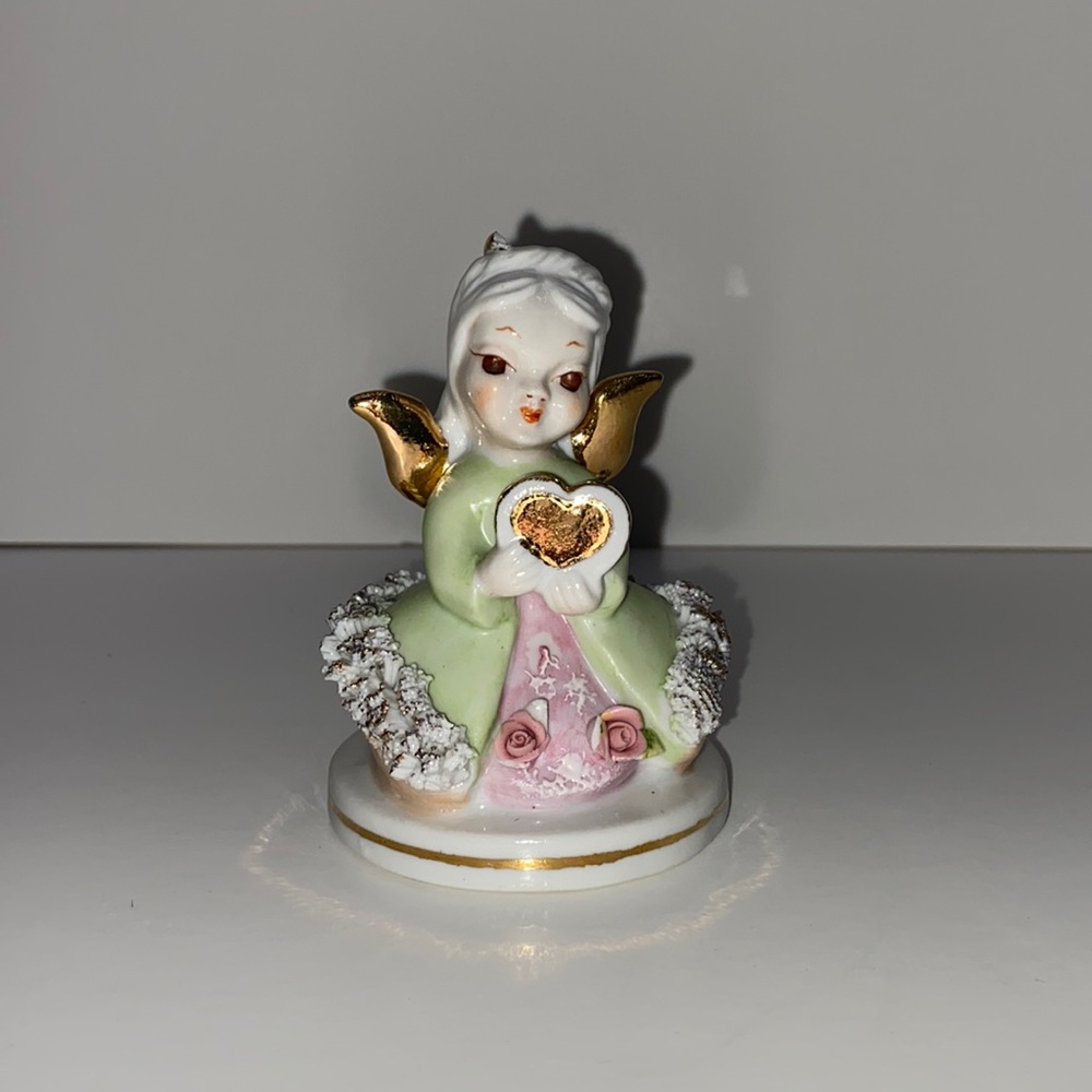 Vintage Lefton China Hand Painted Angel Gold Heart (Broken Halo)